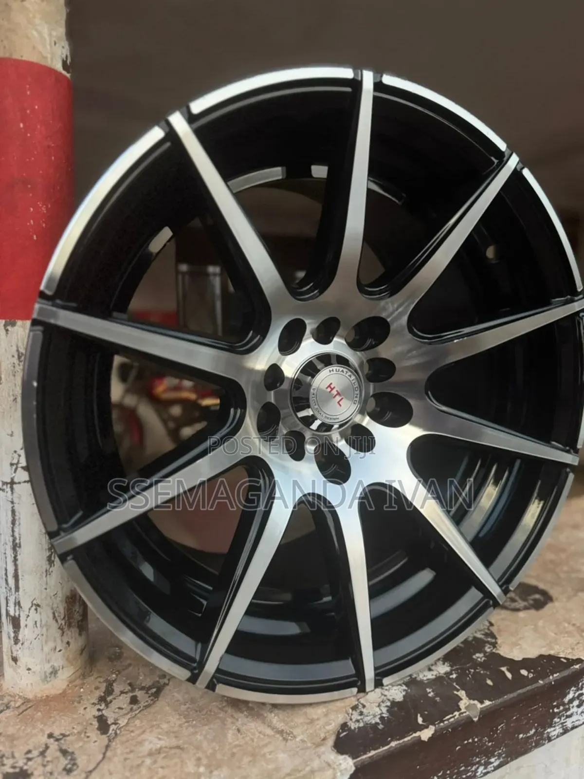 Ractis Silver Black Rims Size 16(5 Holes)