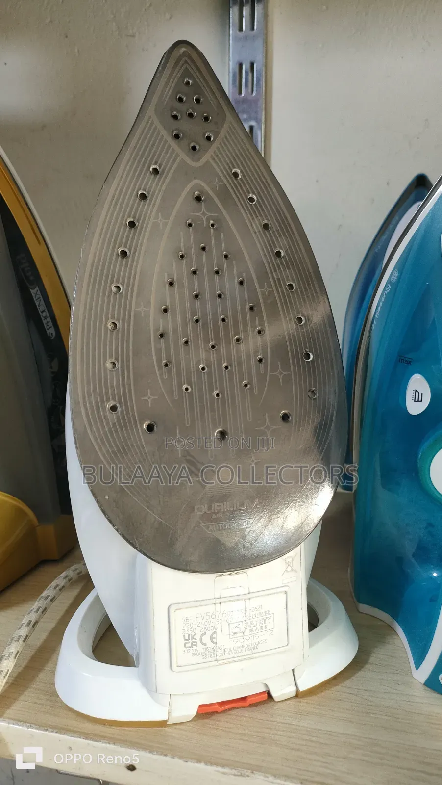 Uk Used Tefal Turbo Pro Anti-Calc Steam Iron in White and Gold.