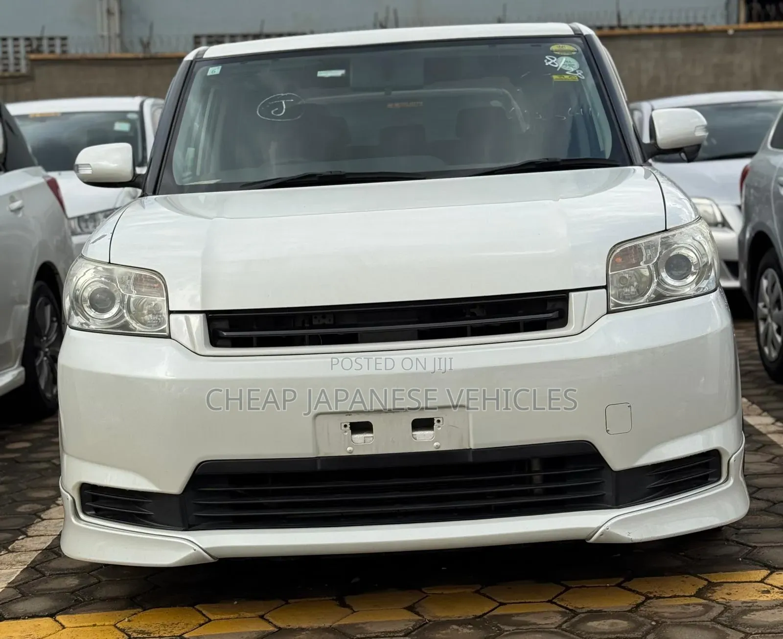 Toyota Corolla Rumion Hatchback 1.8 FWD 2012 Pearl
