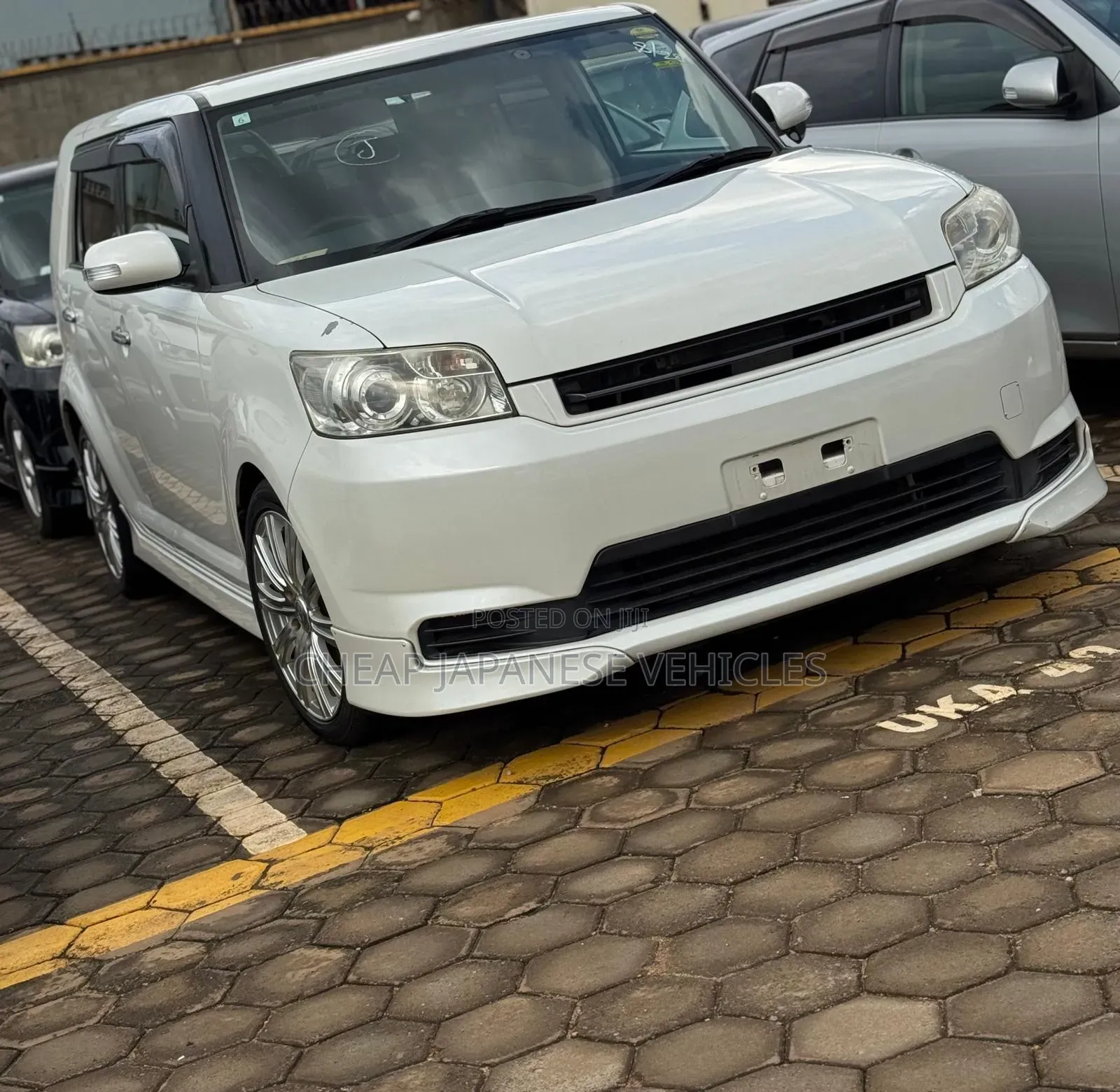 Toyota Corolla Rumion Hatchback 1.8 FWD 2012 Pearl