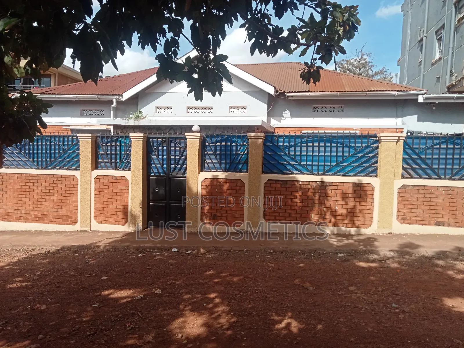 3bdrm House in Central Division for rent