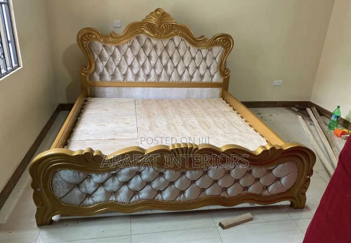 Grand and Majestic King Size Bed