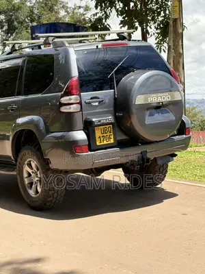 Toyota Land Cruiser Prado 3.0 TD 2010 Gray