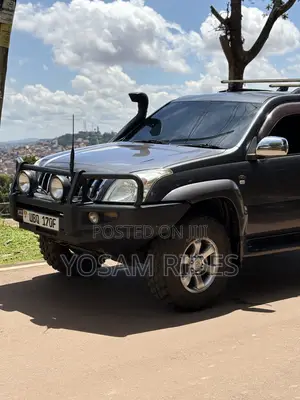 Toyota Land Cruiser Prado 3.0 TD 2010 Gray