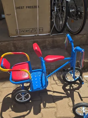 Tri -cycle