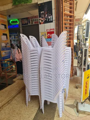 Main Deco Matted Seat Plastic Chairs Plastic Chairs