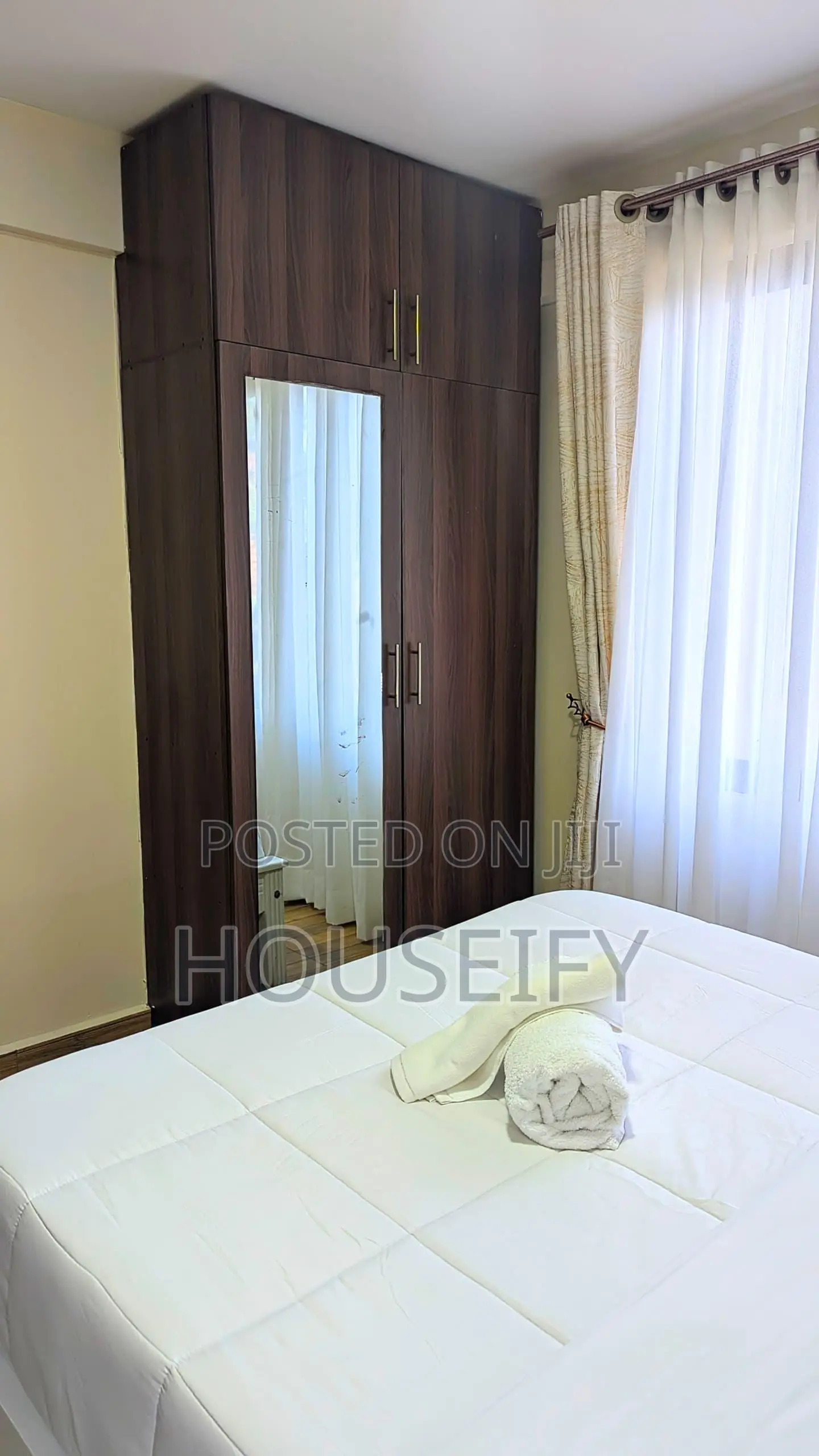 Furnished 2bdrm Apartment in Central Division for rent