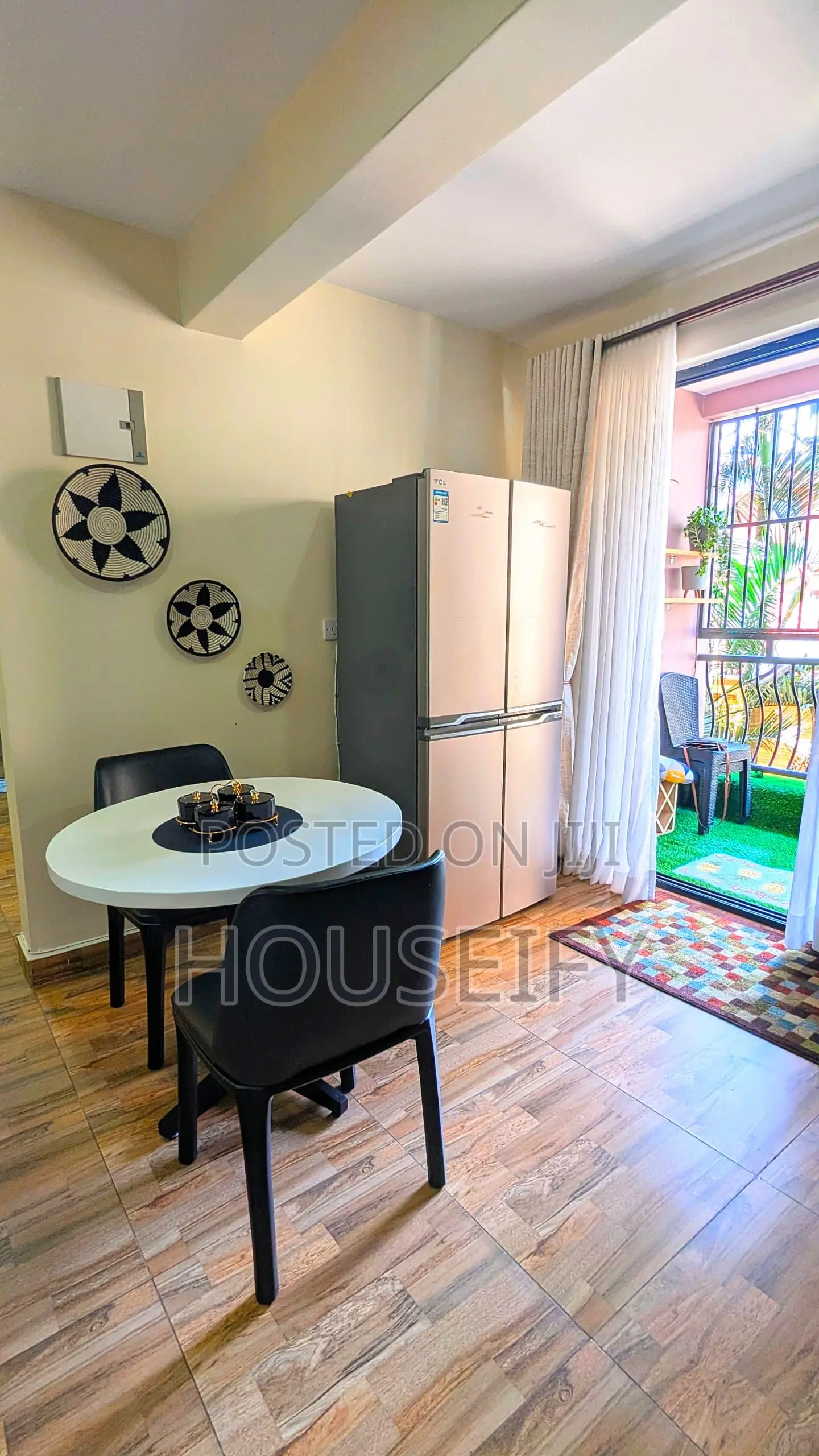 Furnished 2bdrm Apartment in Central Division for rent