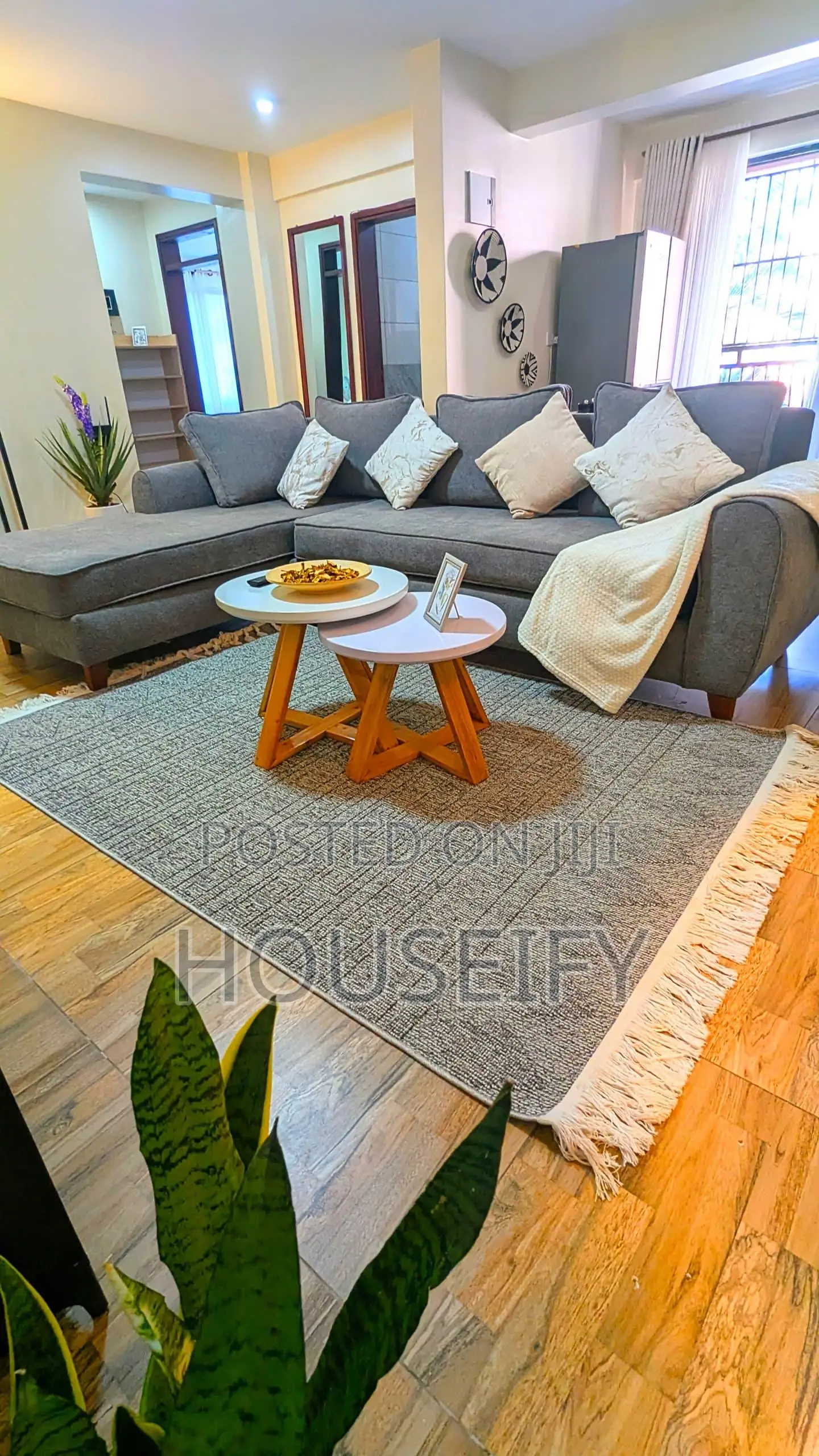 Furnished 2bdrm Apartment in Central Division for rent