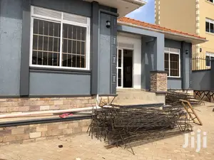 Beautiful House in Kira for Sell