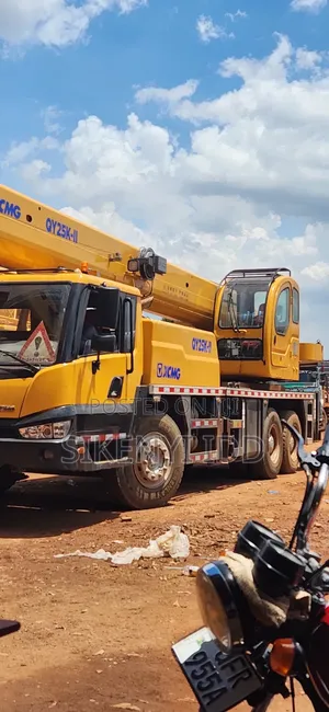Mobile Cranes For Hire