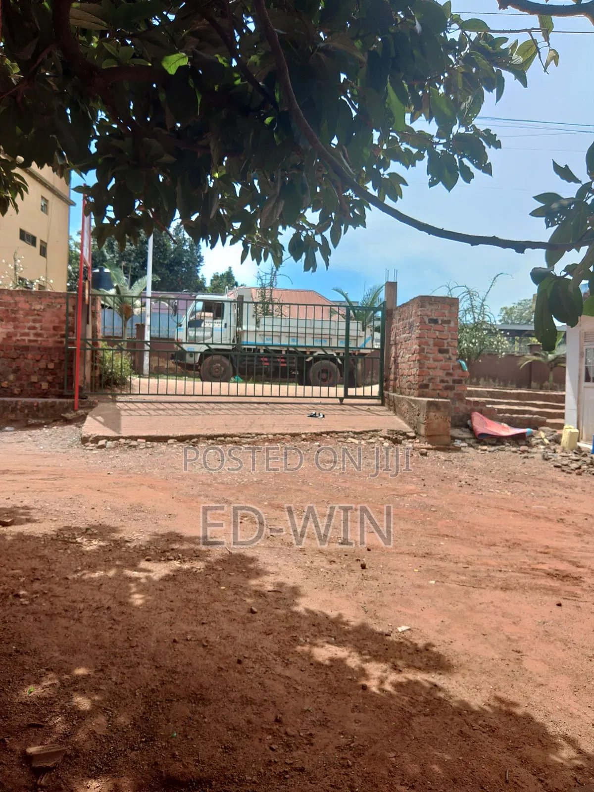 Lweza Zone a Hot Deal