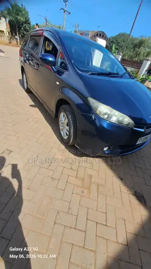 Toyota Wish 2010 Blue