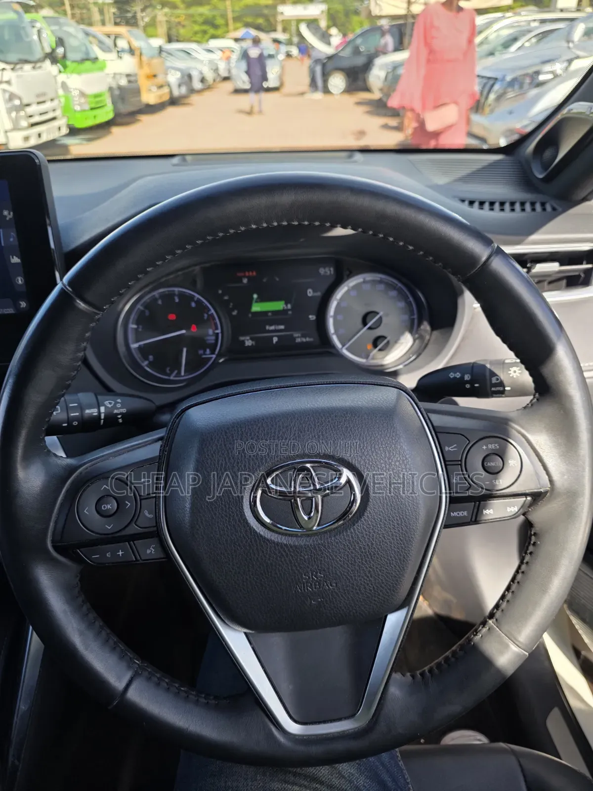 Toyota Harrier 2.0 2020 White
