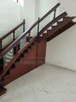 3bdrm Villa in Muyenga, Central Division for rent