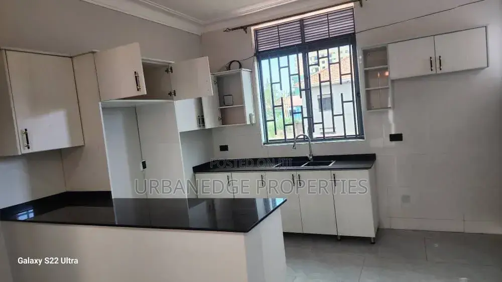2bdrm Apartment in Muyenga, Central Division for rent