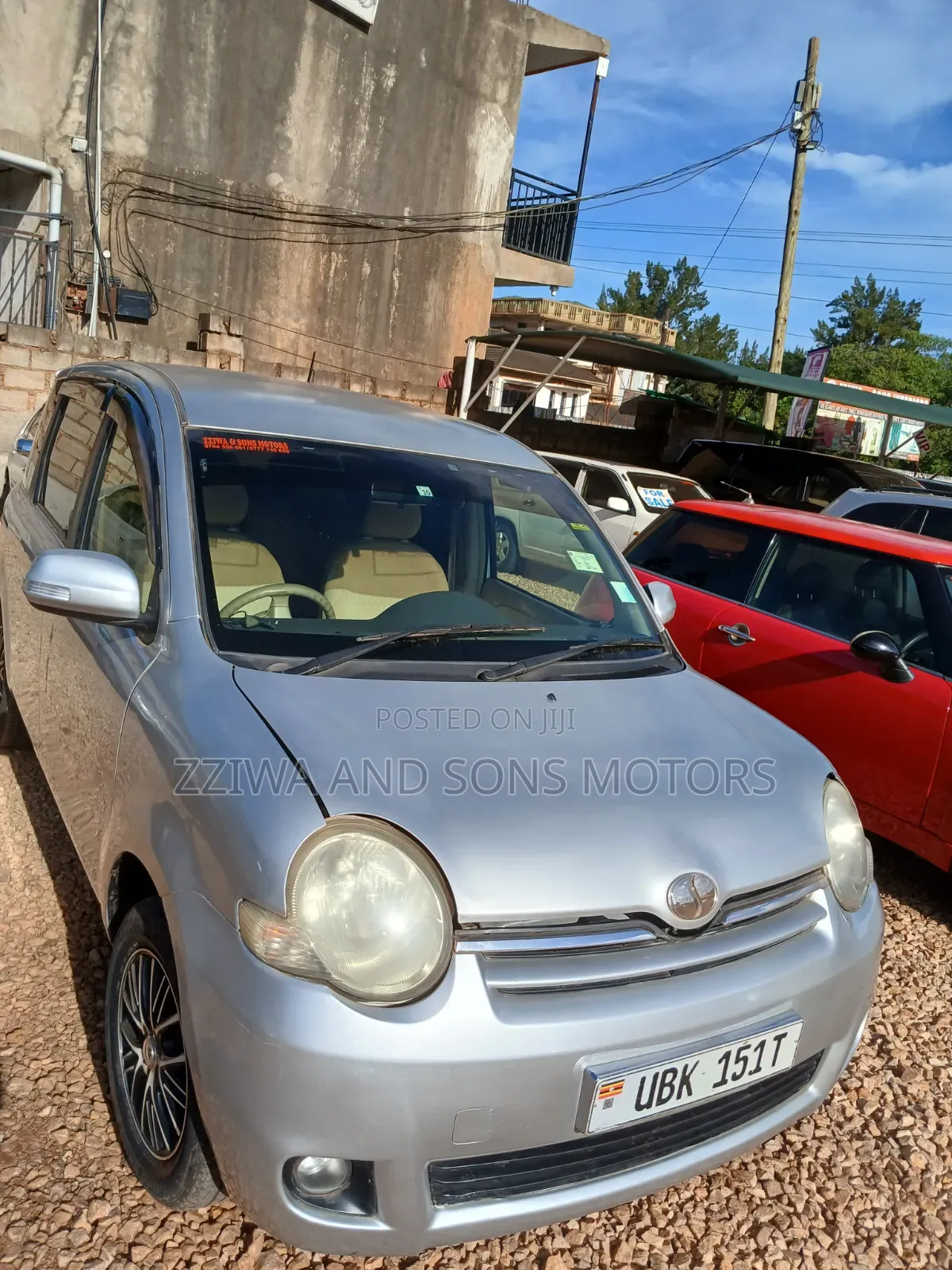 Toyota Sienta 1.5 AWD 2009 Silver