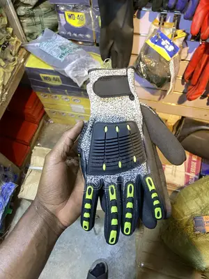 Riding Gloves