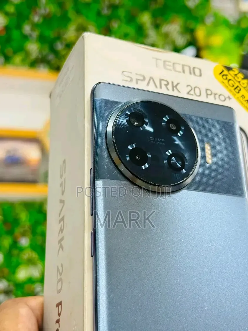 New Tecno Spark 20 Pro Plus 256 GB Black