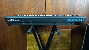 Yamaha Modx6+ Keyboard Piano