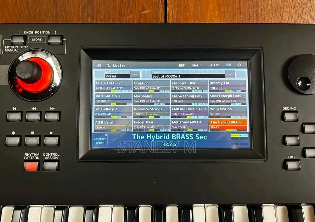 Yamaha Modx6+ Keyboard Piano