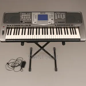 Yamaha PSR 1000 Keyboard Piano