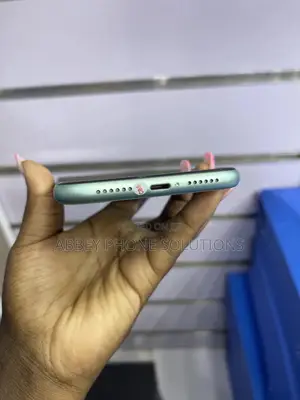Apple iPhone 11 64 GB Green