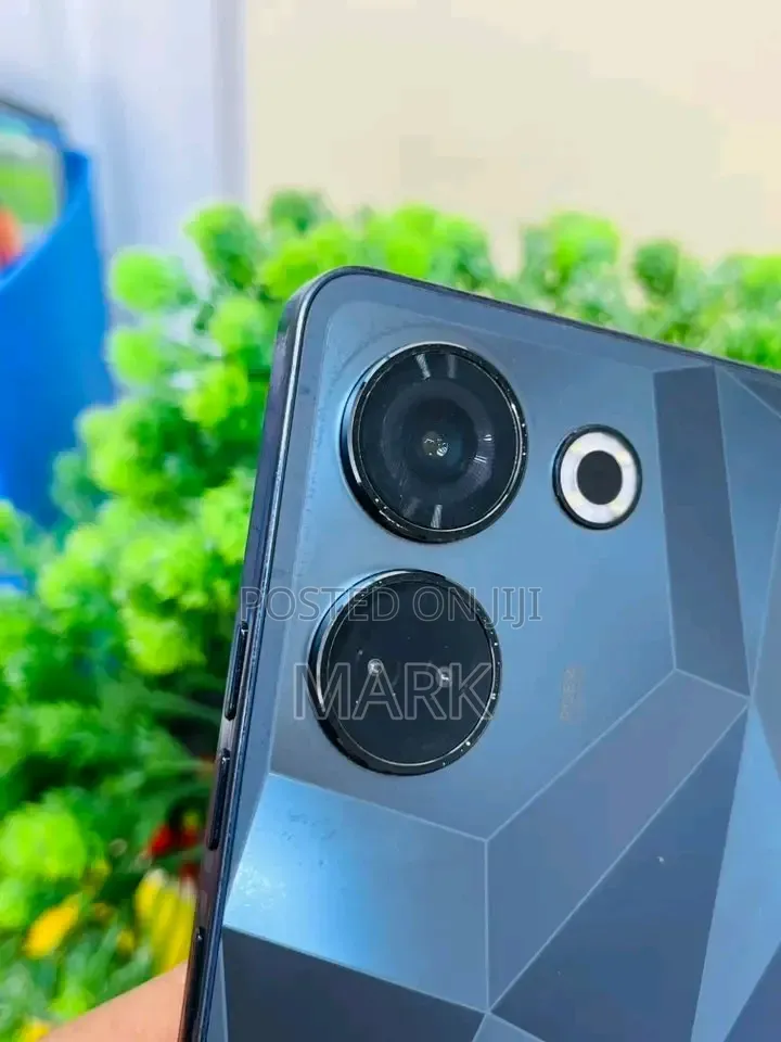 New Tecno Camon 20 Pro 256 GB Black