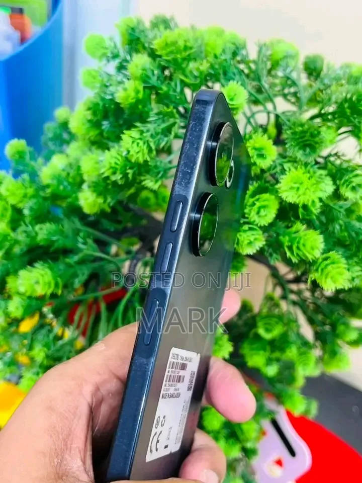 New Tecno Camon 20 Pro 256 GB Black