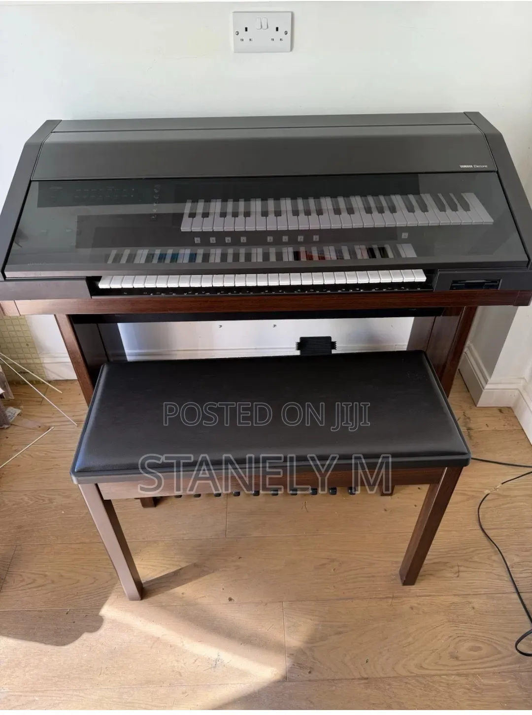 Yamaha Organ Keyboard Piano