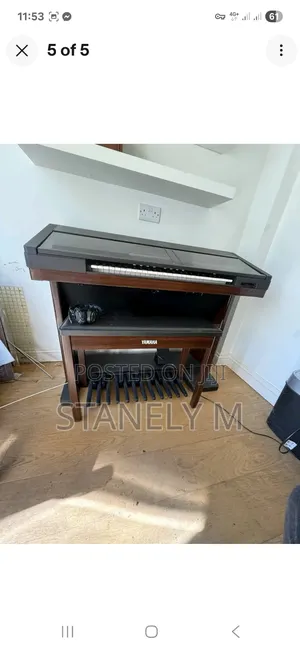 Yamaha Organ Keyboard Piano