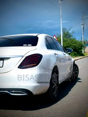 Mercedes-Benz C180 2016 White