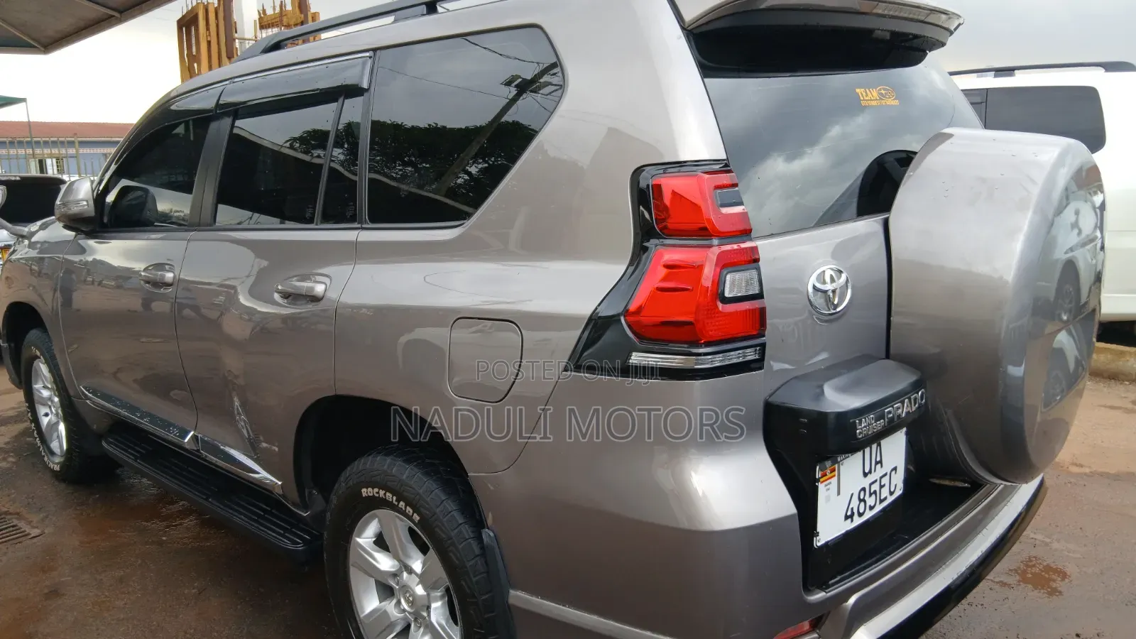 Toyota Land Cruiser Prado 2015 Gray