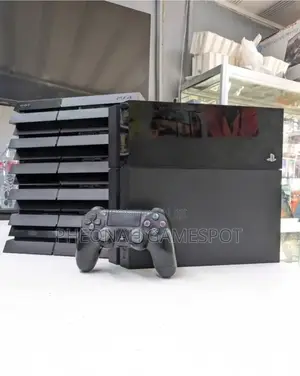 Ps4, 12 Games, 2 Pads, Play Until You Start Speaking in Tongues