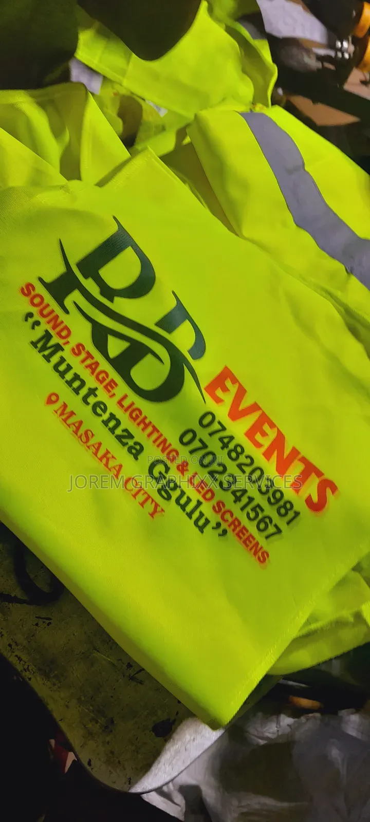 Reflector Jackets Branded 50pcs Plus at 6000