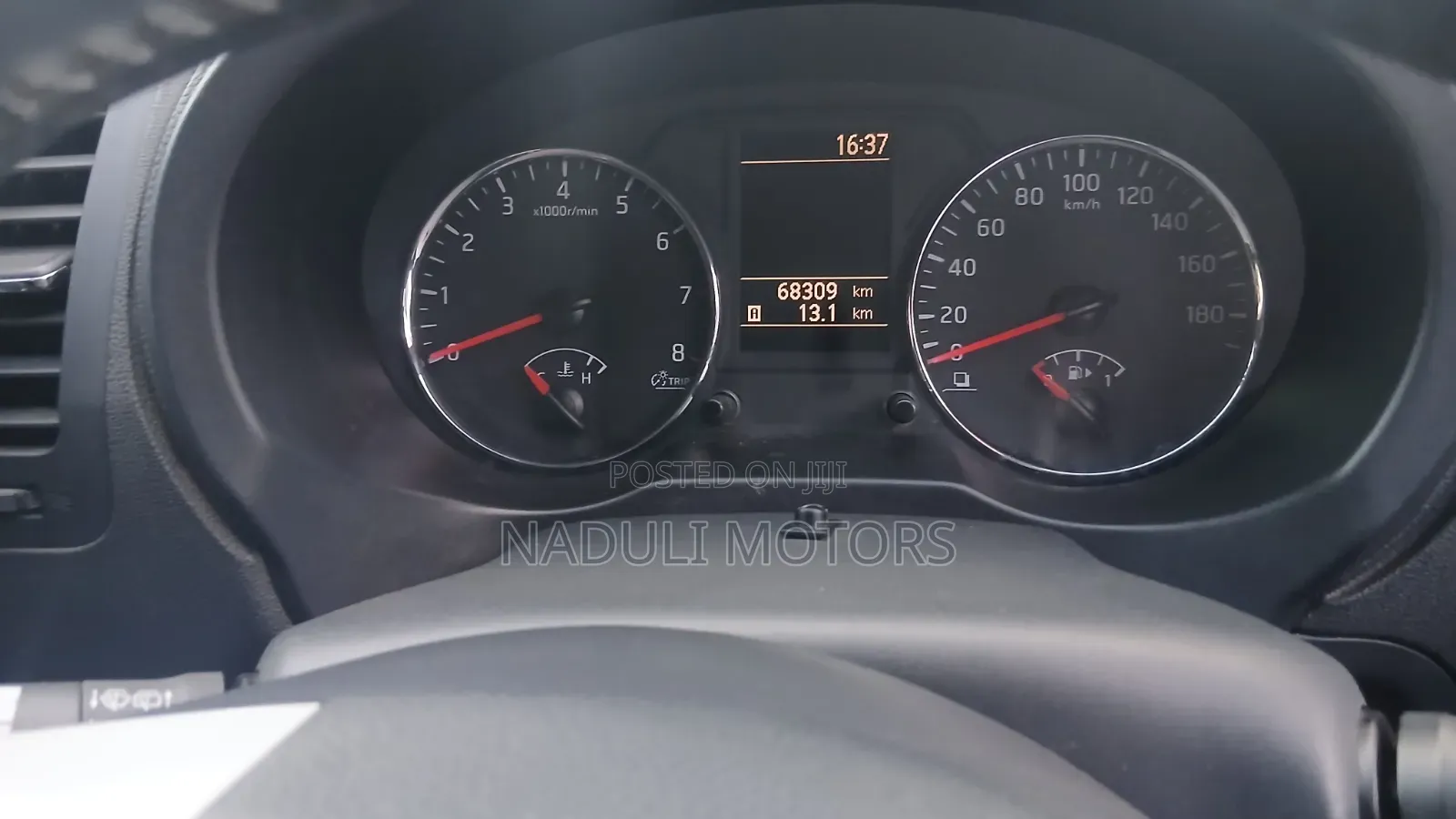 Nissan X-Trail 2.0 Petrol XE 2011 Gray