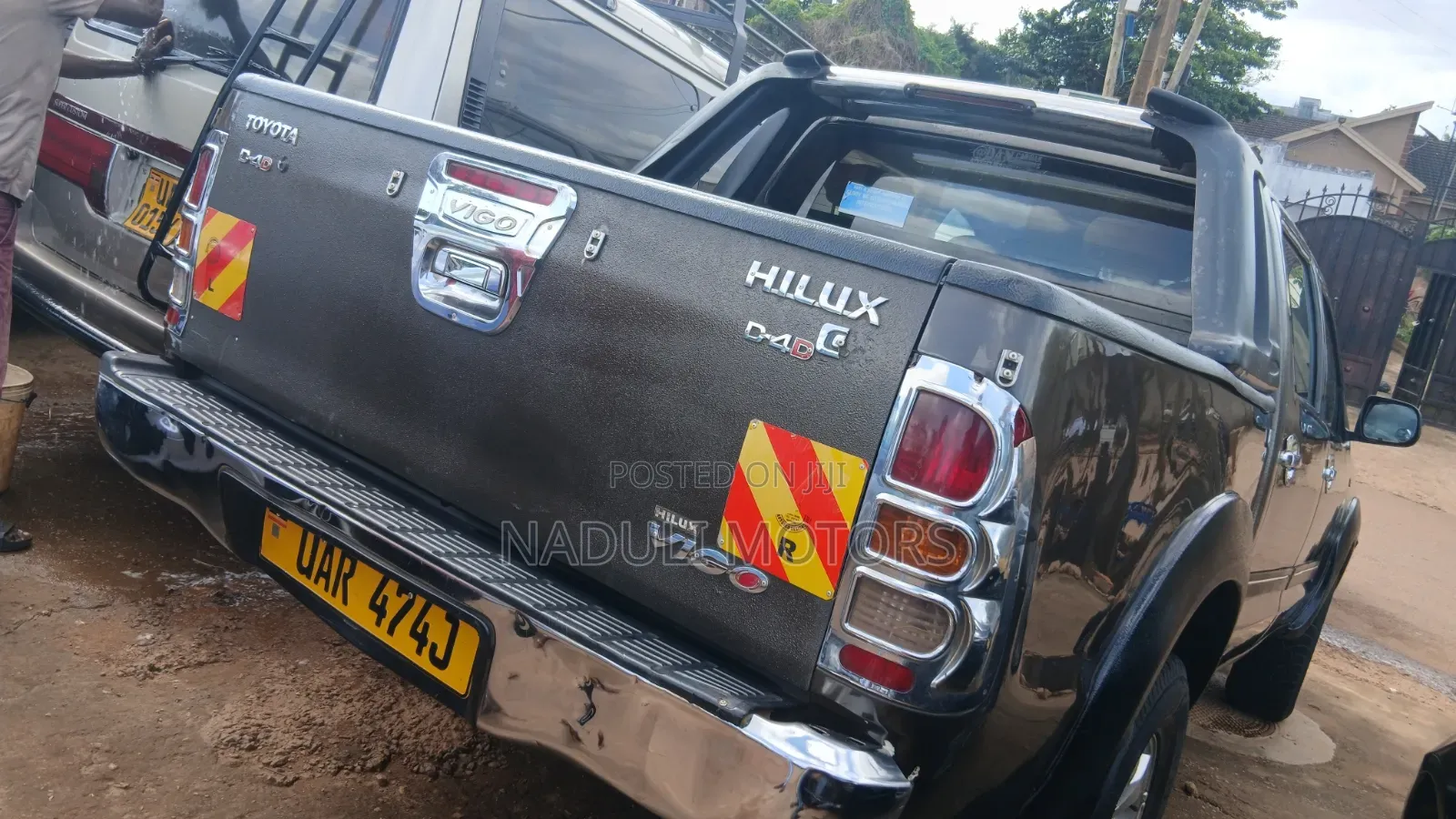 Toyota Hilux 2.5 Cab 2005 Gray