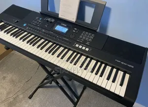 Yamaha PSR Ew425 Keyboard Piano