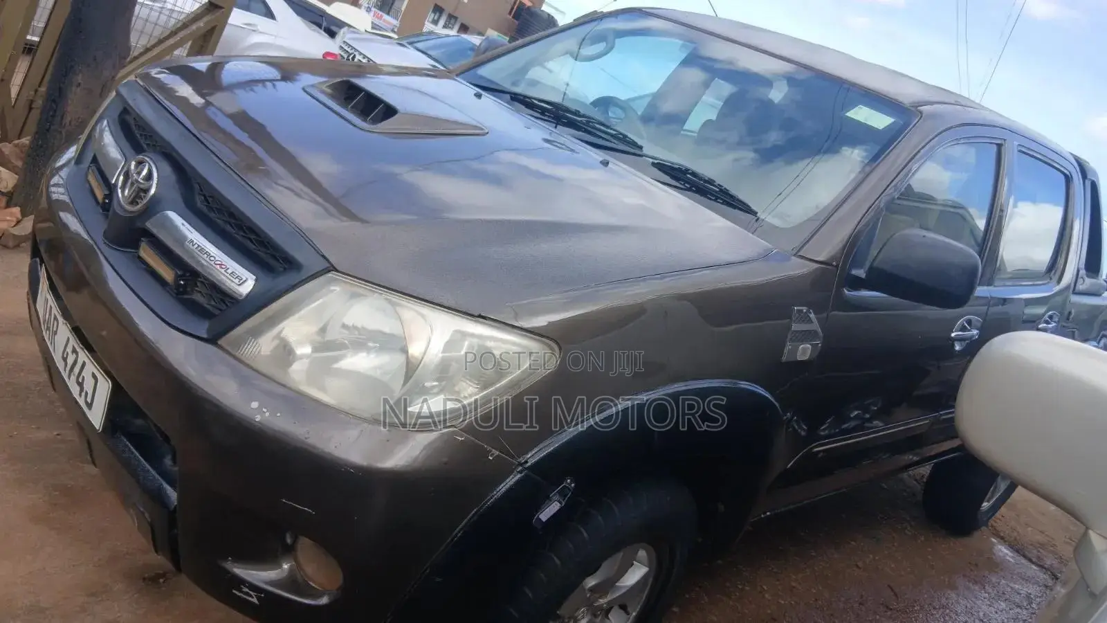 Toyota Hilux 2.5 Cab 2005 Gray