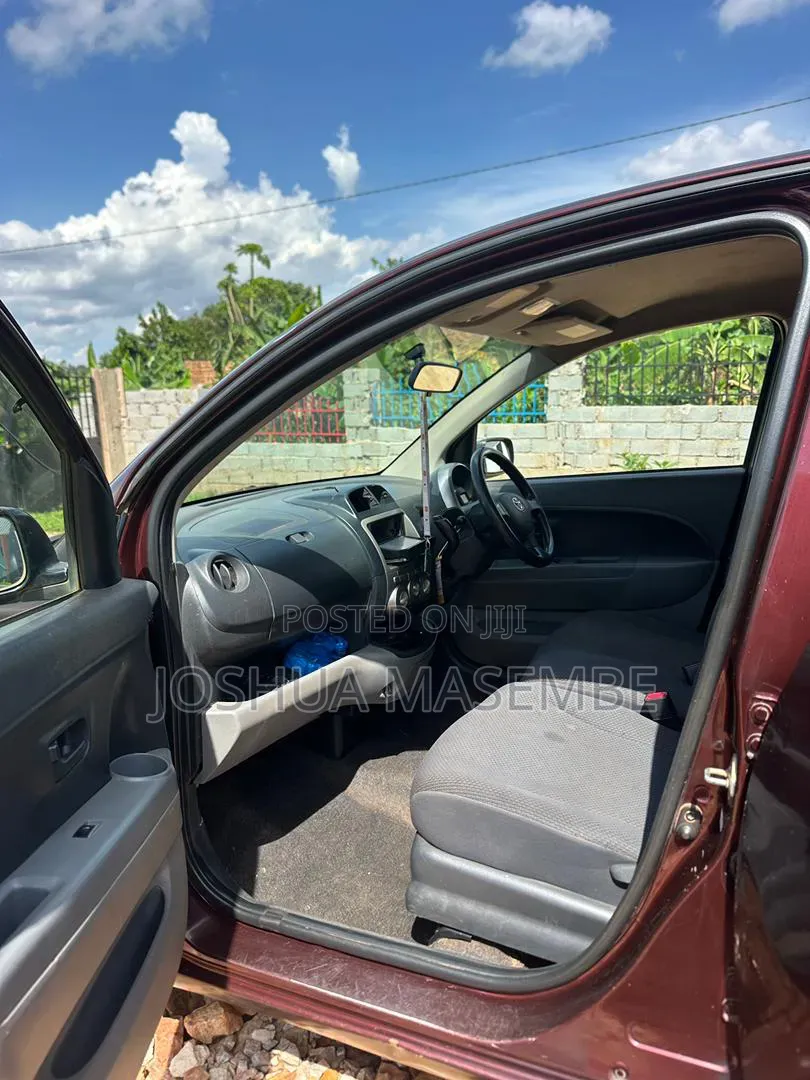 Toyota Passo 1.0 FWD 2008 Burgundy