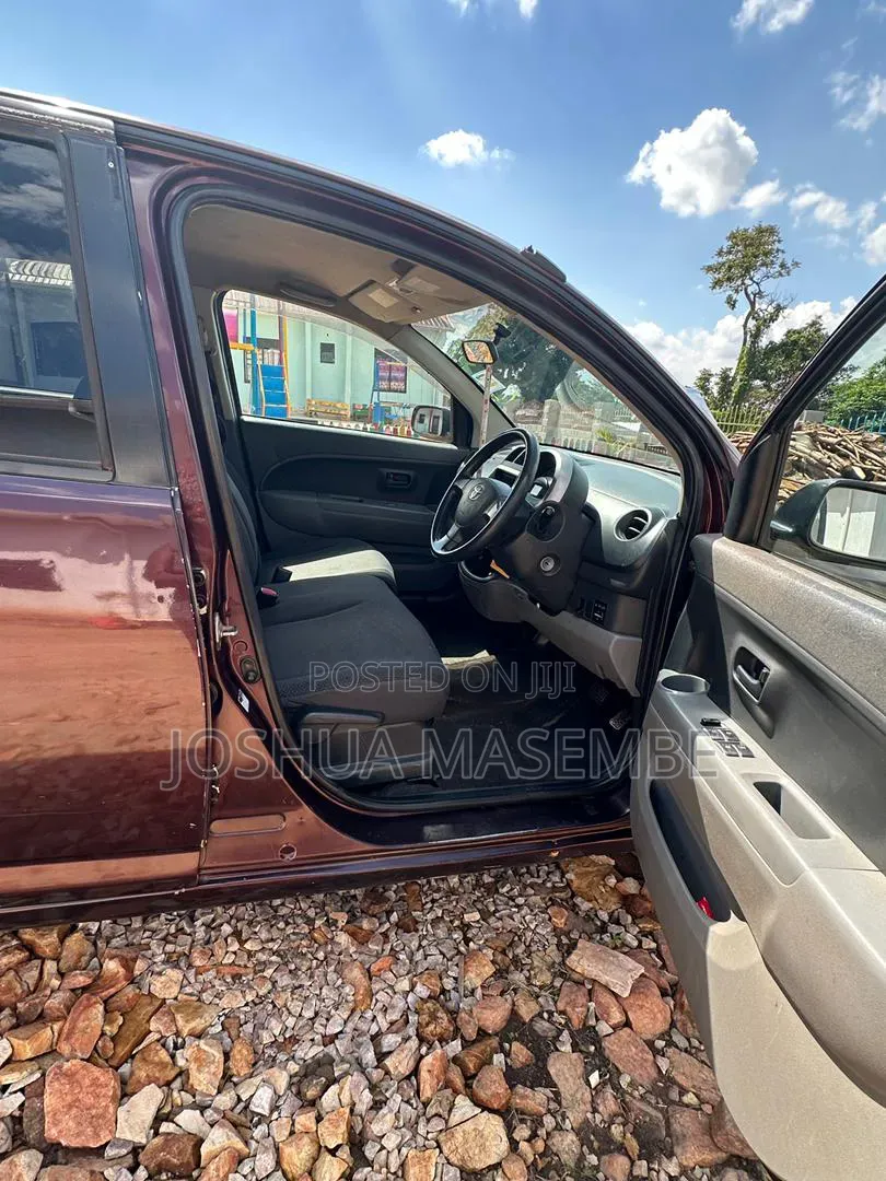 Toyota Passo 1.0 FWD 2008 Burgundy