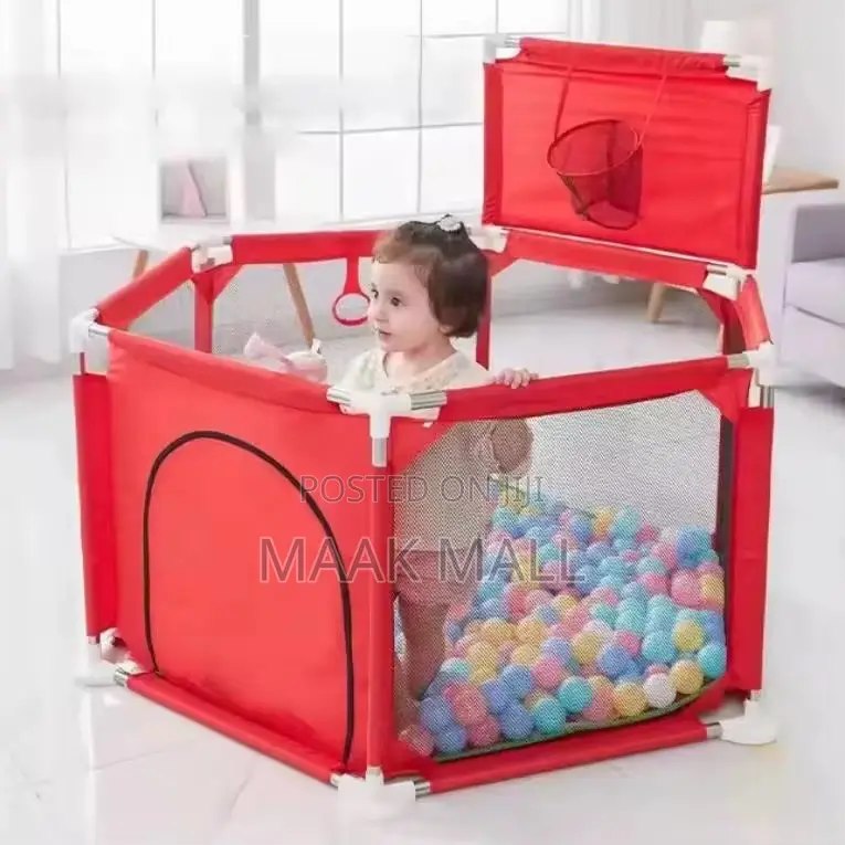 Big Rectangle Kids Playpen Fence With 33 Balls