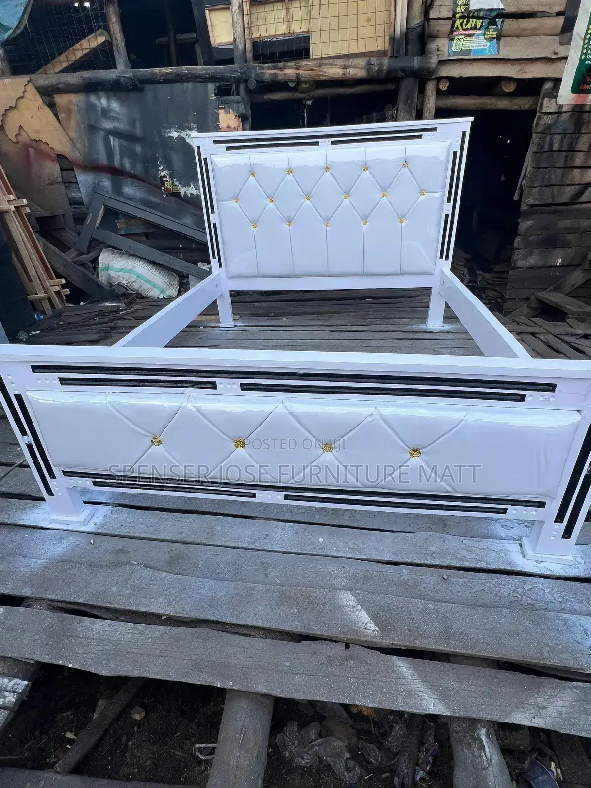 Bed 5by6 Super Hot  White Colour