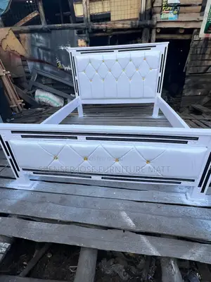 Bed 5by6 Super Hot  White Colour