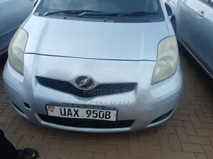 Toyota Vitz 1.3 AWD 5dr 2008 Silver