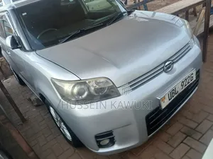 Toyota Corolla Rumion Hatchback 1.5 FWD 2008 Silver