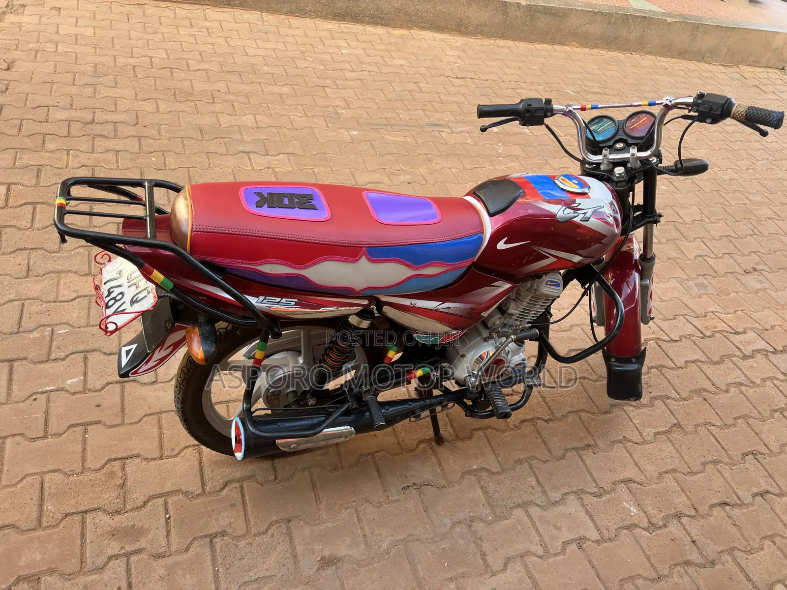 Bajaj CT 125X 2023 Red