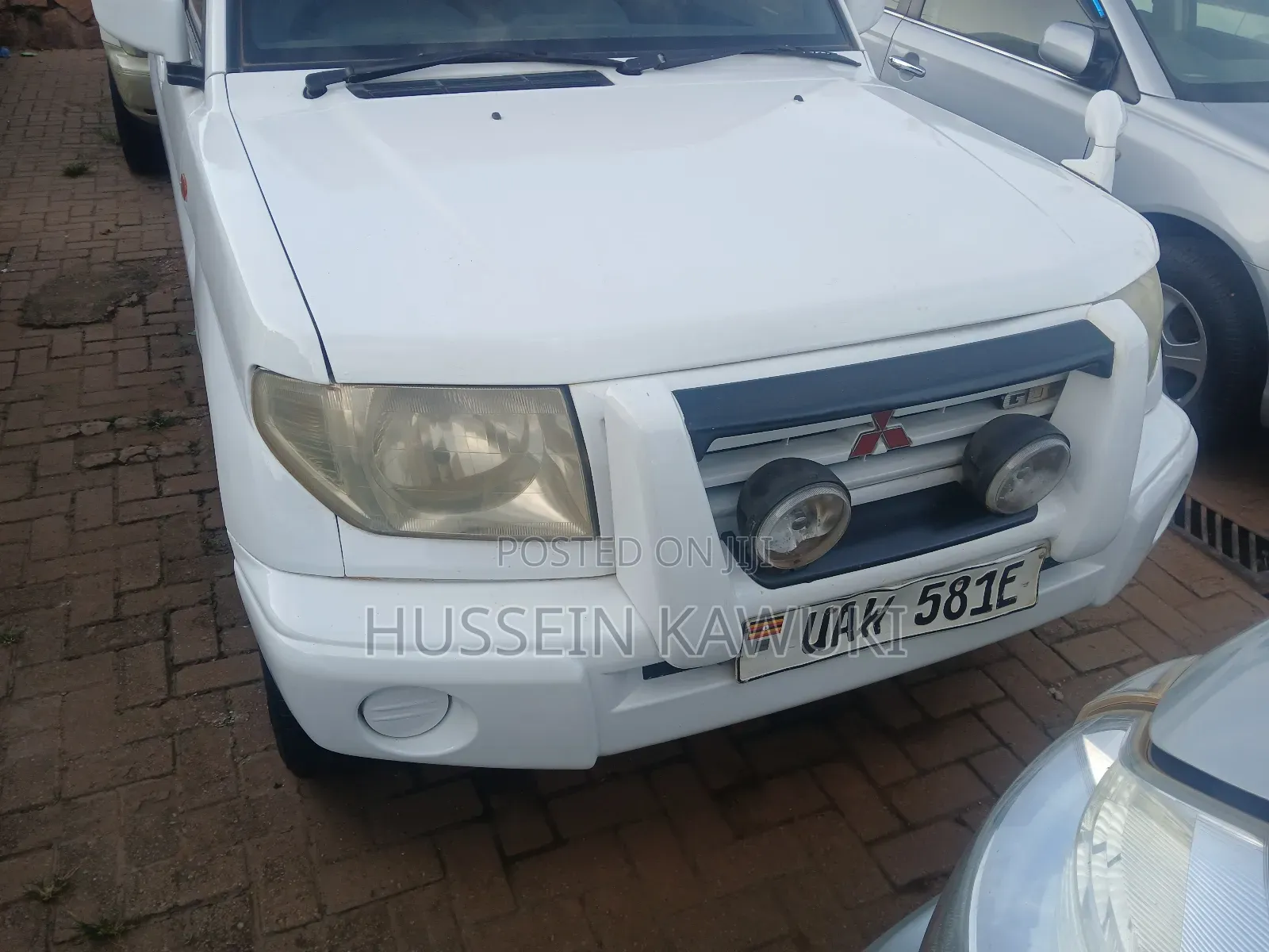 Mitsubishi Pajero IO 1998 White