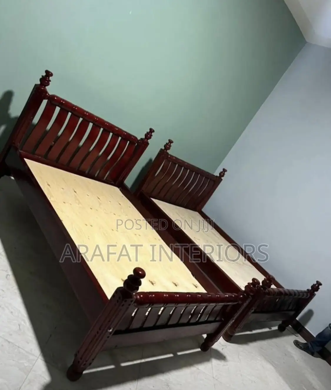 5by6 Classic Mahogany Color Slatted Bed
