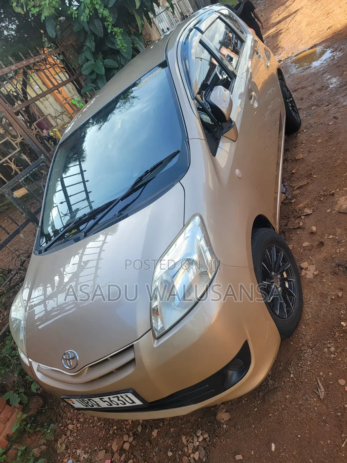 Toyota Passo Sette 2008 Gold